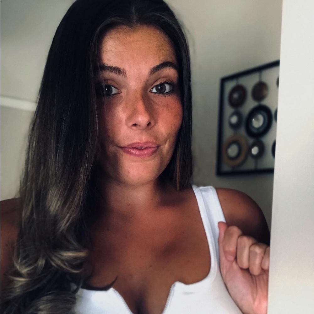 Meet your Posher, Ashleu